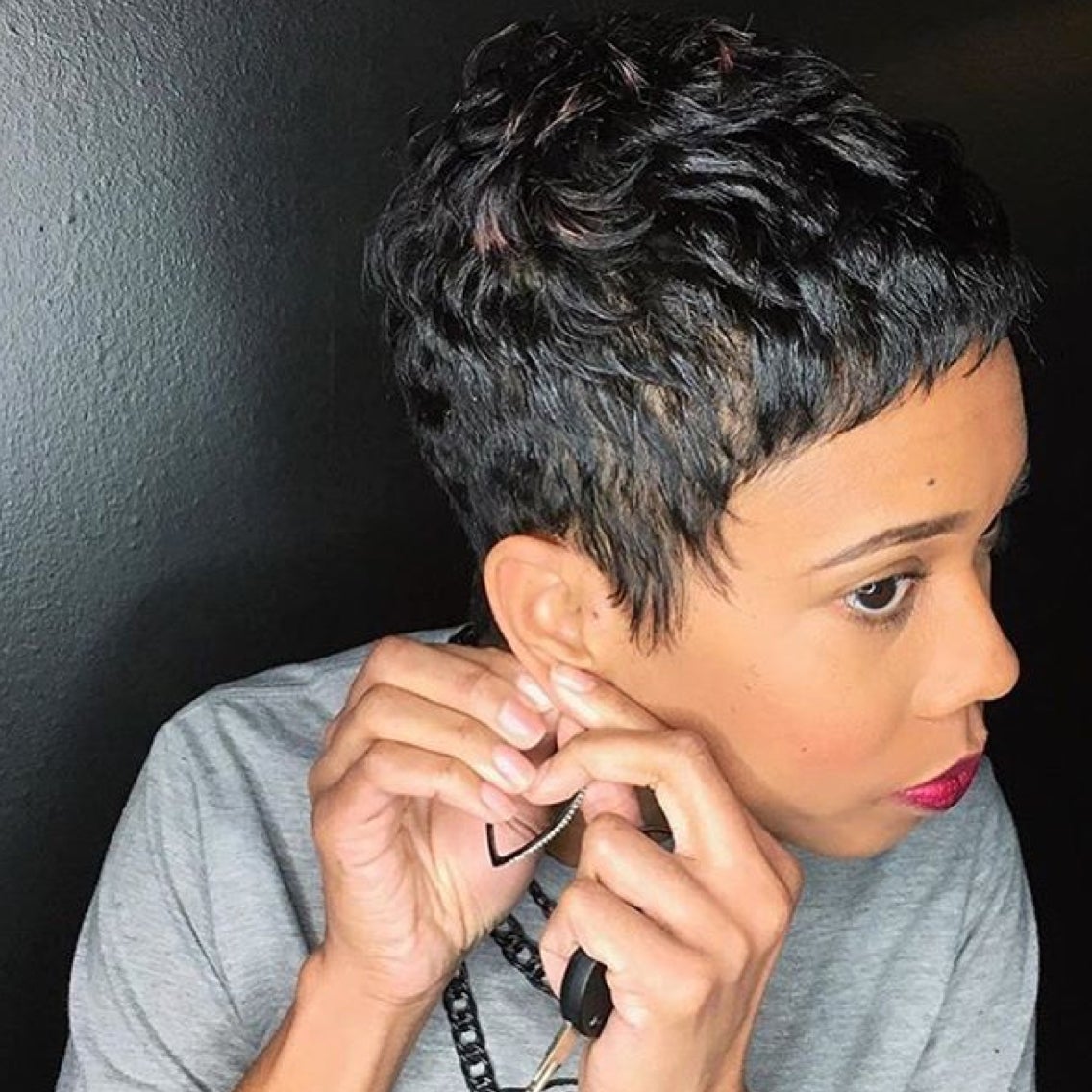 17 Beautiful Women Who Will Make You Want A Pixie In 2017
